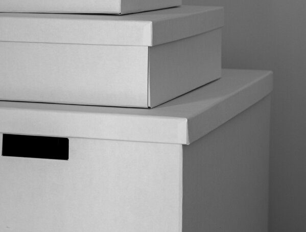 Top 6 Ways to De-Clutter Your Home